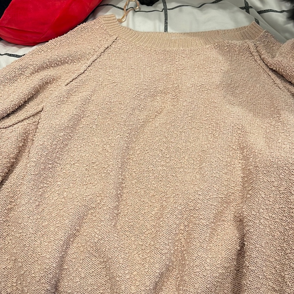 pink sweater